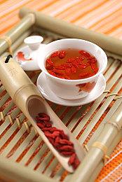 《如龙》卡拉OK小游戏来自导演的热爱 歌单有近8000首